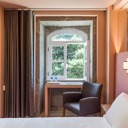 호텔 Margarida Da Praca 3*