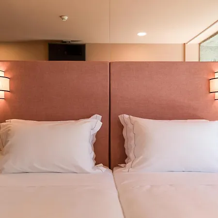 호텔 Margarida Da Praca 3*