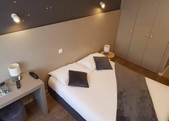 Hotel Margarida Da Praca 3*