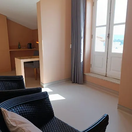 ホテル Margarida Da Praca 3*