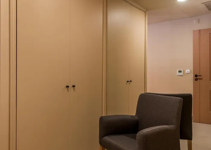 Hotel Margarida Da Praca 3*